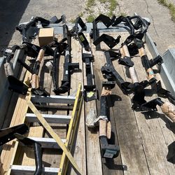 Curt Trailer Hitches 