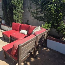 Free Outdoor Sofa