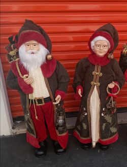Santa Claus & Mrs. Claus Christmas Figurine Set of 2