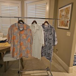 3 size 2XL  Tommy Bahama EUC Men's shirts 