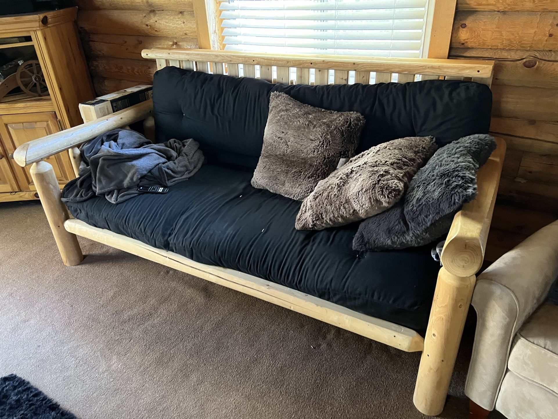 Futon for Sale in Green Valley Lake, CA OfferUp