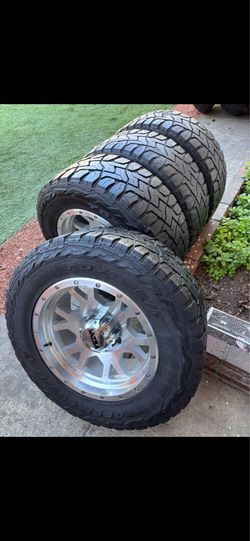 New ultra rims ford F250 F350 wheels and tires 20x9