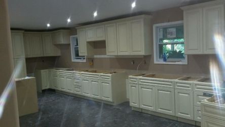 Antique glaze premium kitchen cabinets