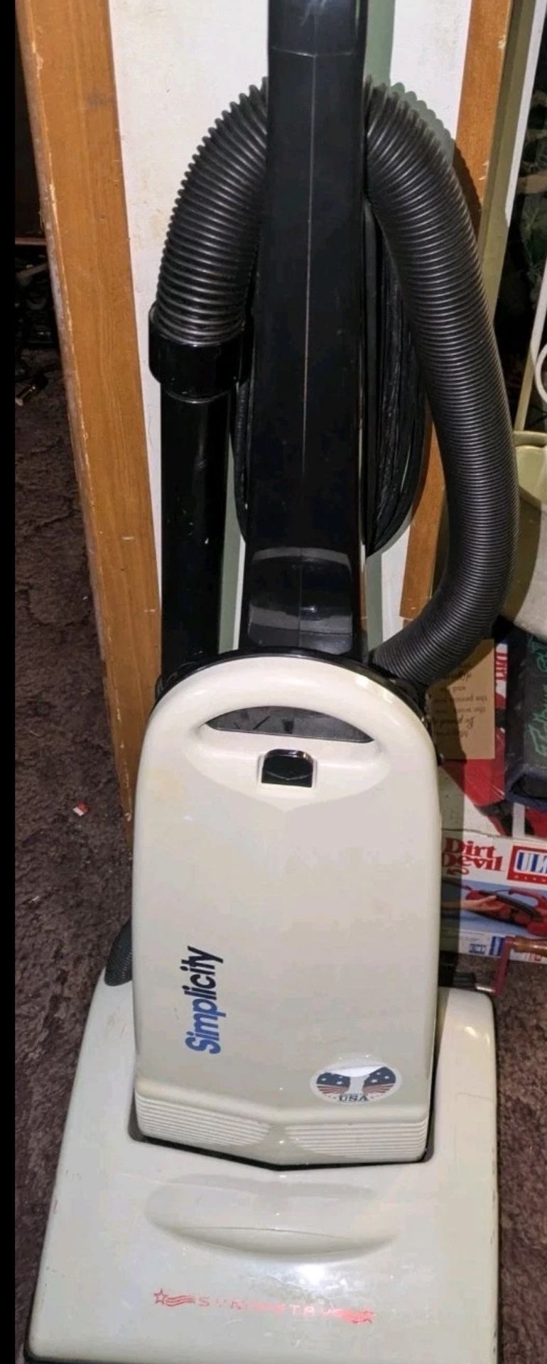 Simplicity Symmetry Model SYMCL.USA Upright Vacuum - Works, W/ Attachments