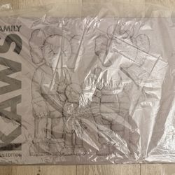 KAWS Family Vinyl Figure Set