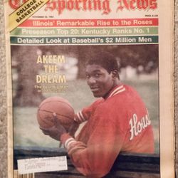 Vintage The Sporting News HOF Akeem Olajuwon 2 Years Prior To NBA-Good Ads GC