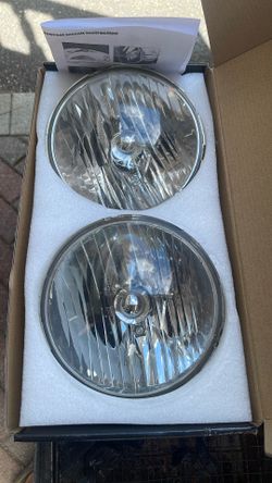2009 Jeep Wrangler headlights