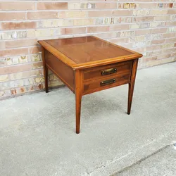 Mid Century Modern Lane Walnut Side Table Vintage