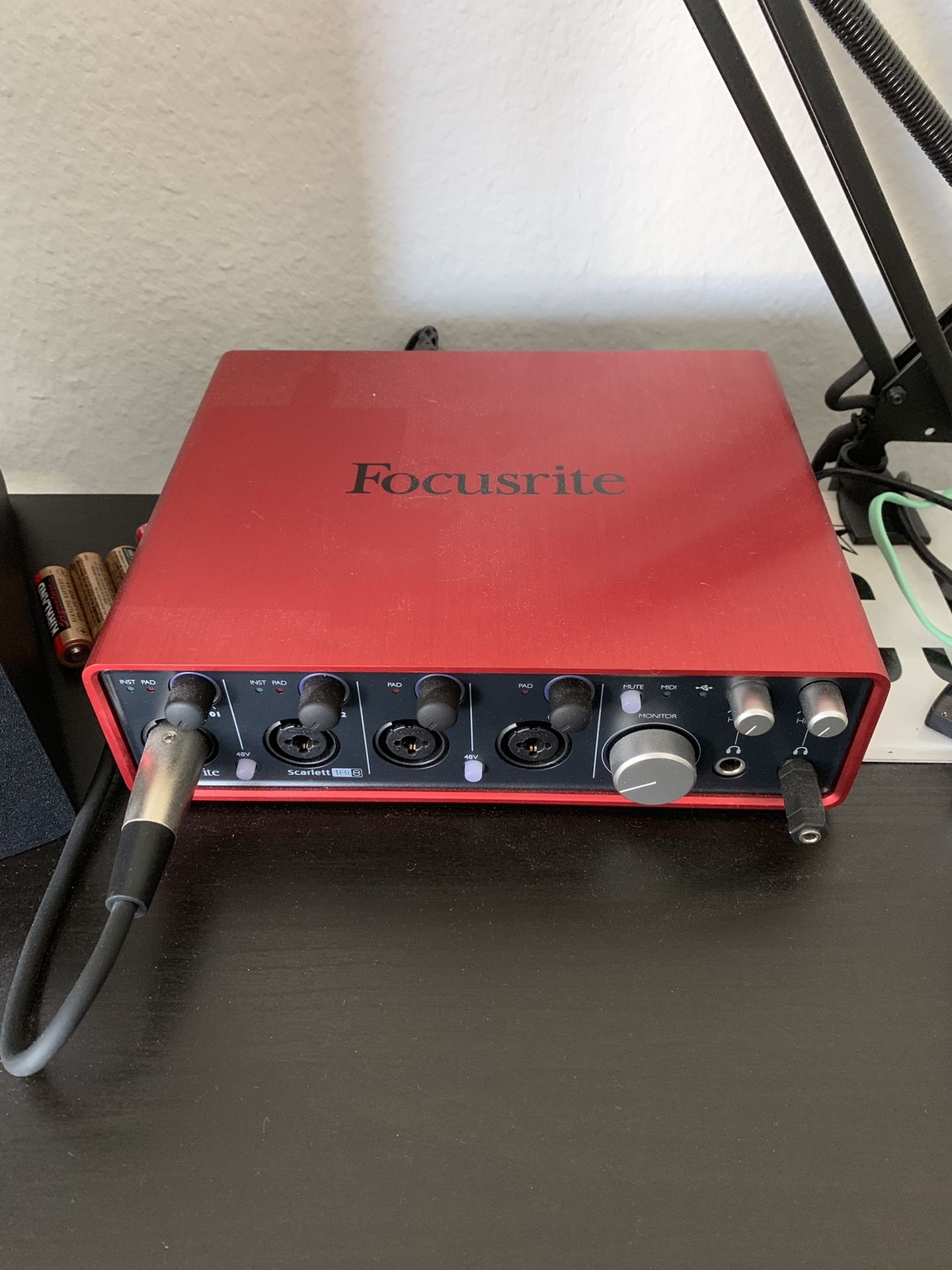 Focusrite Scarlett 18i8 usb audio interface