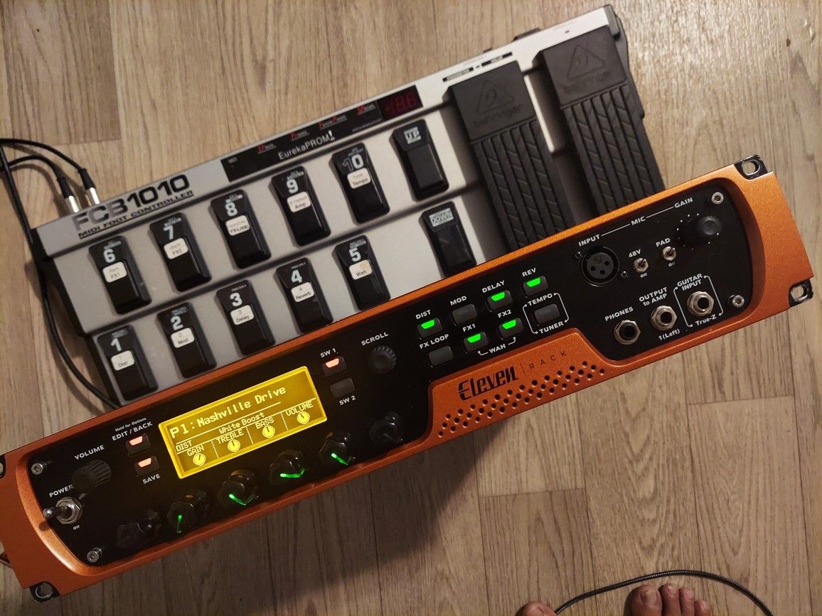 Behringer Fcb 1010 Mini Foot Controller And Avid Eleven Rack