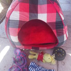 Small Dog Bed With Toys