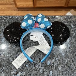 Disney Minnie Mouse Sequin Polka Dot Headband.  Brand new with tags never worn.  Smoke free home