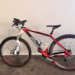 Bicycle In Good Condition / Bicicleta En Buenas Condiciones 