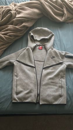 Nike tech