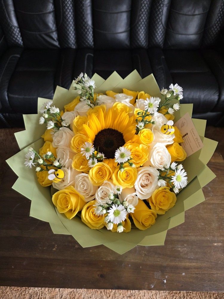 Yellow Roses Bouquet
