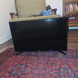 TV (Samsung) 32" with Fire stick 