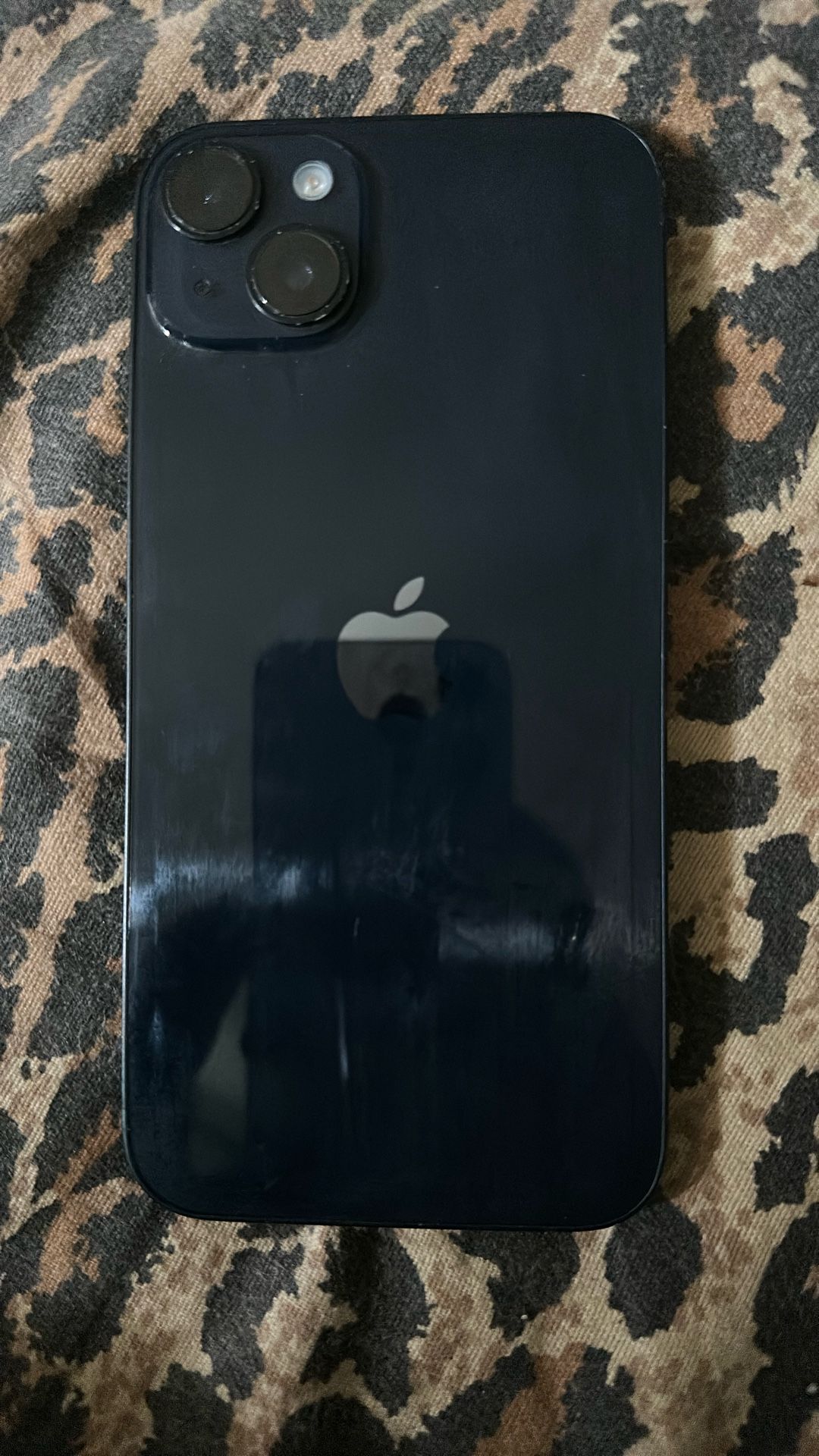 iPhone 14 +