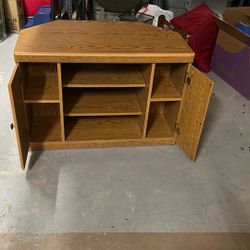 Small TV Stand/shelfs Case