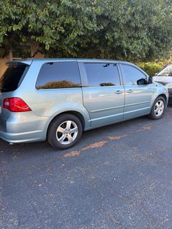 Volkswagen Routan Minivan Light Blue