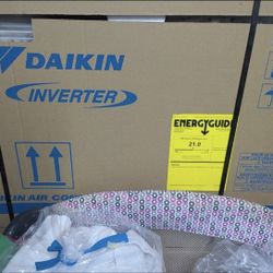 Daikin Mini Split 9000 BTU Seer2 21