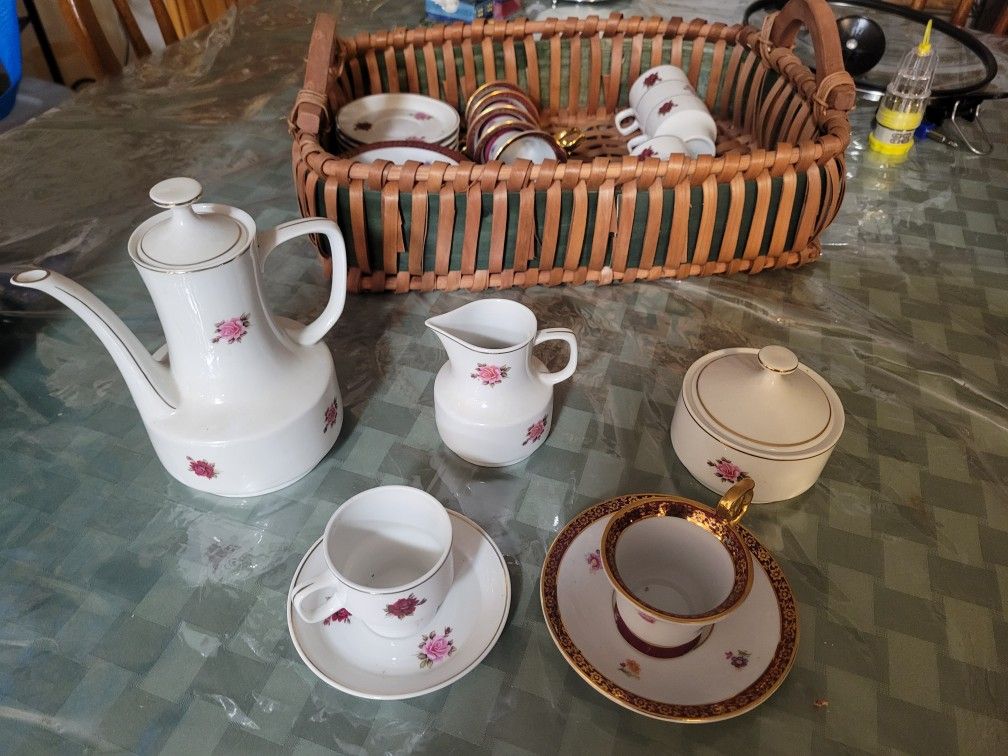 European Tea Service Set Hollohaze Made In Hungary Stamped 4834