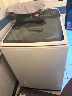 Samsung 5.5 cu. ft. Extra-Large Capacity Smart Top Load Washer with Super Speed Wash