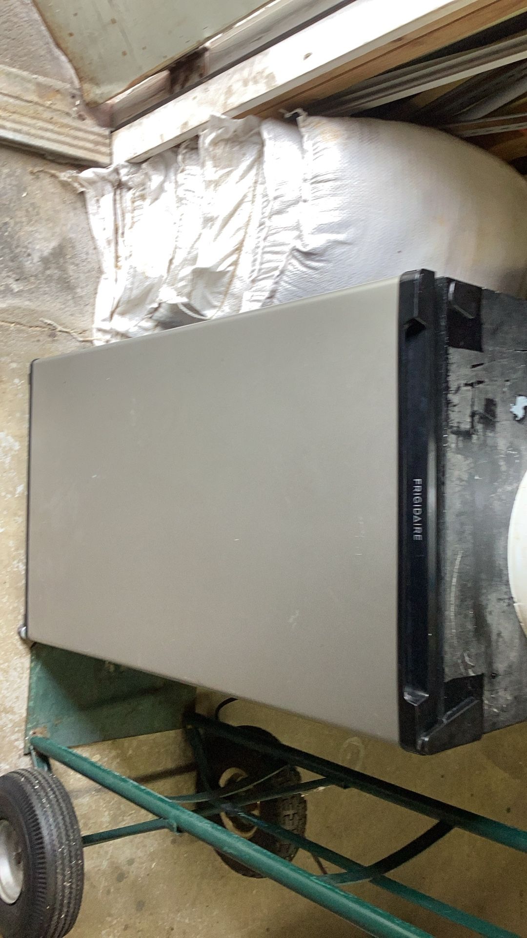 Frigidaire refrigerator