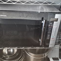 Microwave no longer use it works  perfect