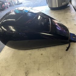 VT700 Fuel tank 1986 Honda 175A1.MK7.000