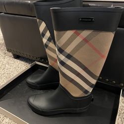 Women’s Burberry Rain Boots