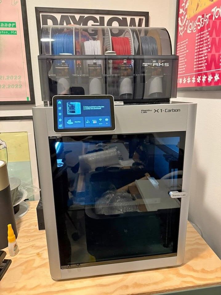 Bambu Labs X1C 3D Printer/AMS + 10 Filament Spools