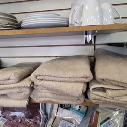 Is new towels $5.99