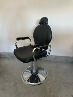 Black Hydraulic Barber Chair
