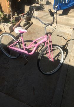 Pink beach cruiser
