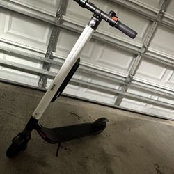 Ninebot Kickscooter By Segway ES4 