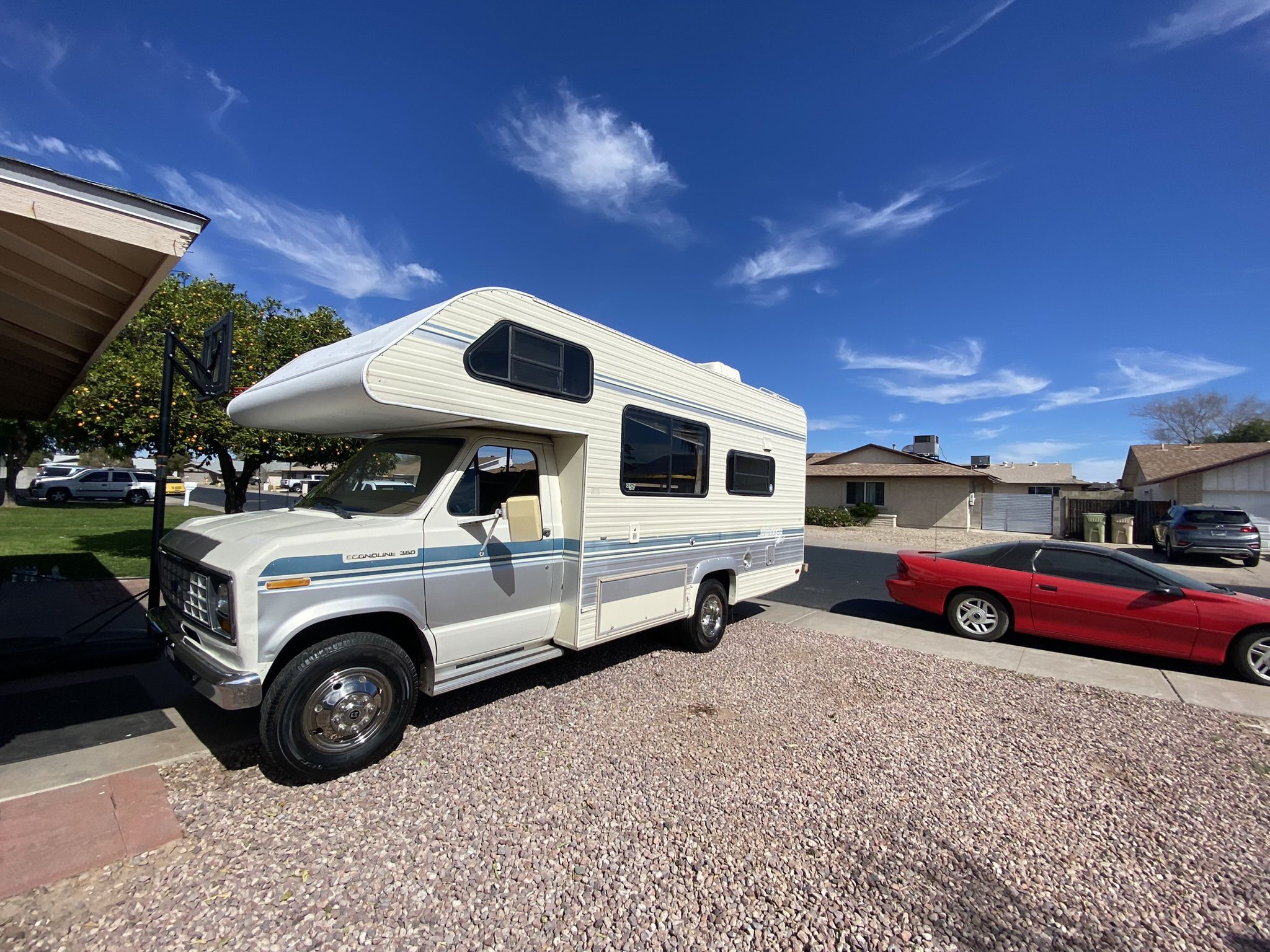 1989 Ford E-350 Fleetwood Jamboree