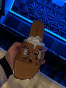 Sandals / Chanclas