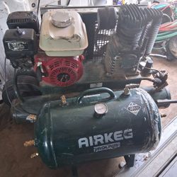 Air compressor and airtank