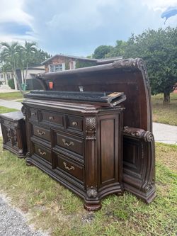 FREE bed frame, nightstands, dresser