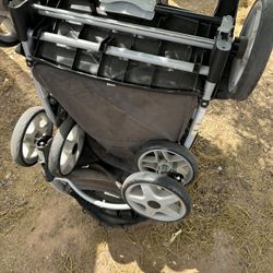 Stroller 