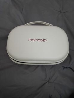 Momcozy wearable breastpump