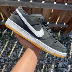 Nike SB Dunk Low Black Gum (Size 11)