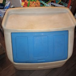 Vintage Step2 Toybox