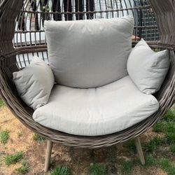 Wicker Large Egg Nesting Chair 