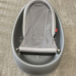 Skip Hop 3-stage Bath Tub