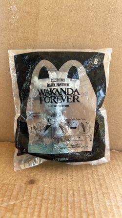Marvel Studios Black Panther Wakanda Forever figurine