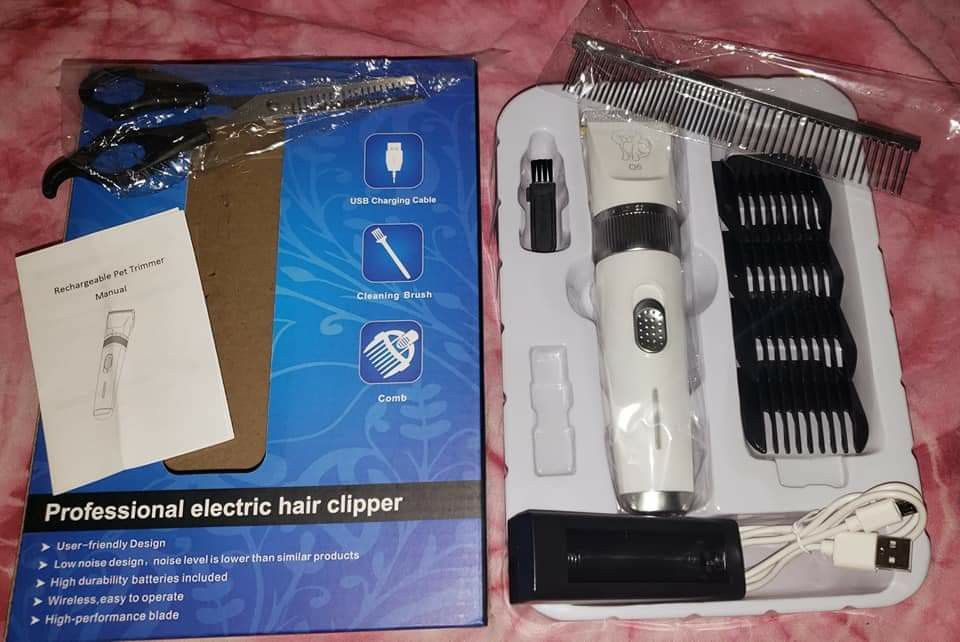 Pet hair clipper