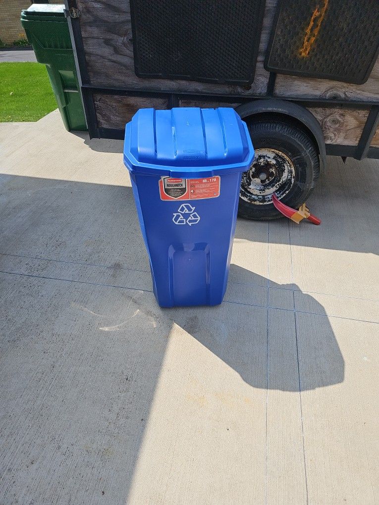 Trash Can