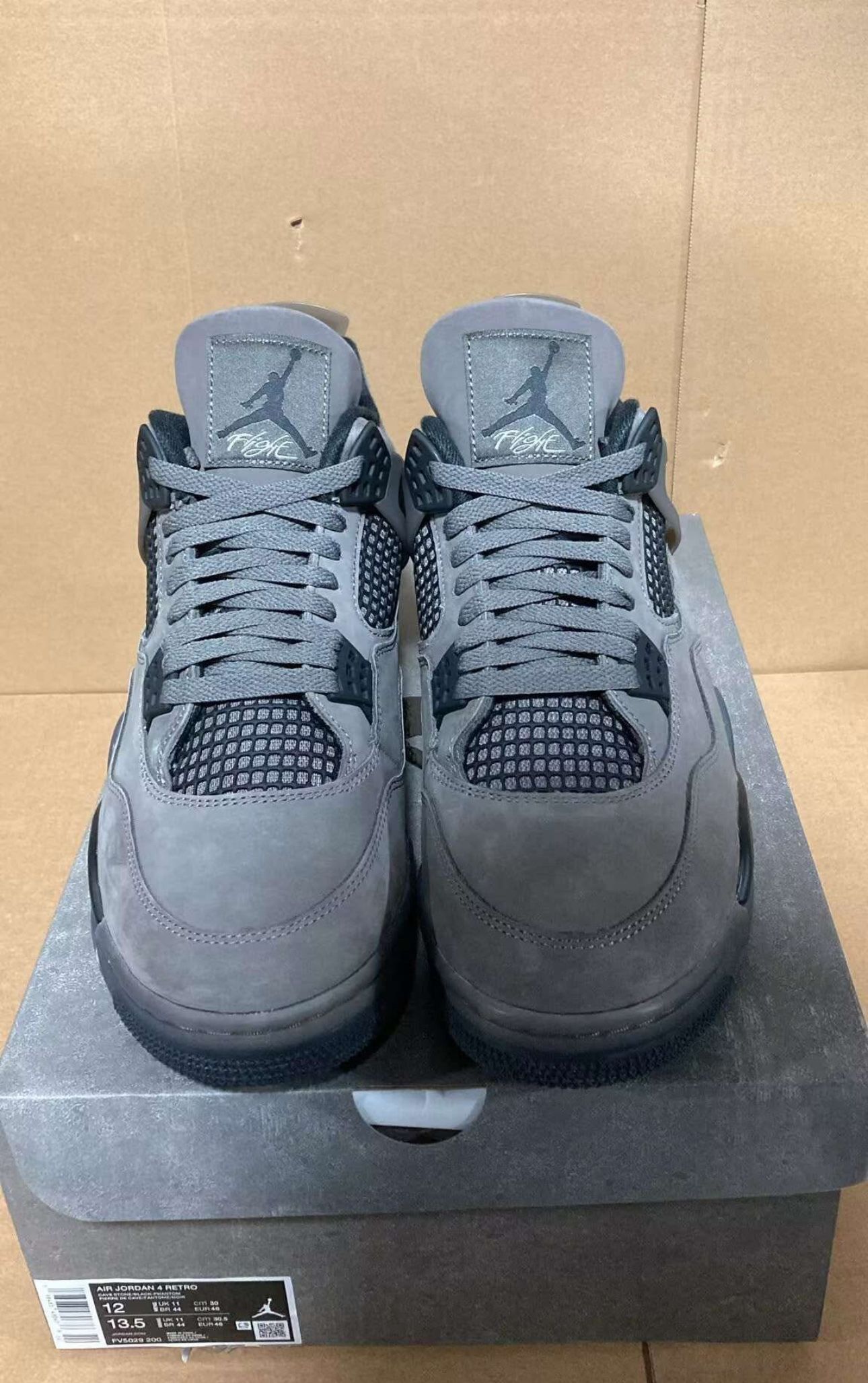 Jordan Retro 4 “Cave Stone”