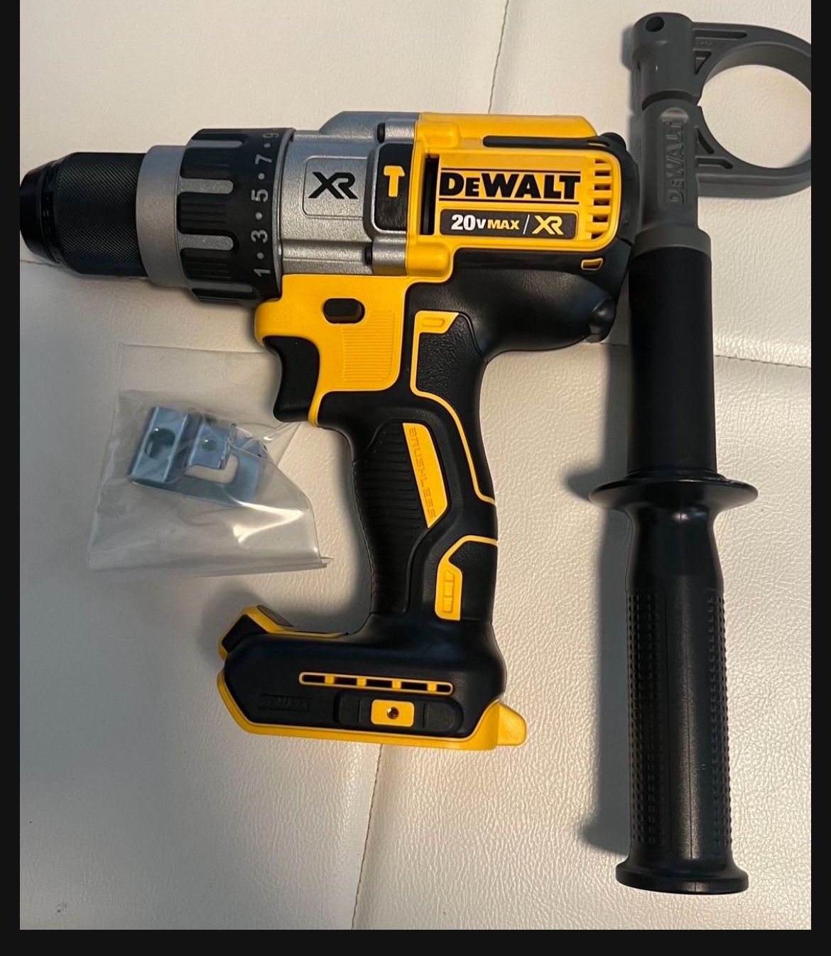 DCD996B - 20V MAX XR® BRUSHLESS LITHIUM ION 3 SPEED HAMMERDRILL (TOOL ONLY)